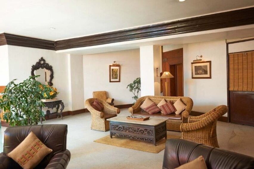 Hotel Centre Point-2